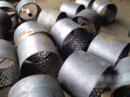 龜甲網(wǎng)耐磨管道 龜甲網(wǎng)耐磨管道